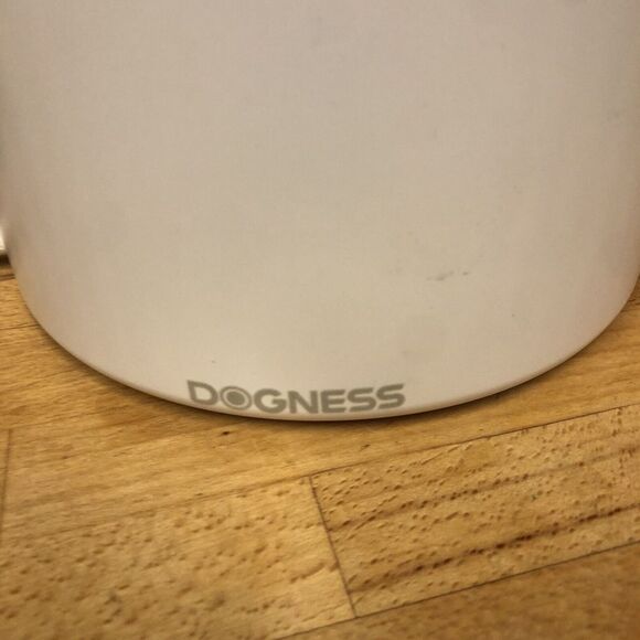 Dogness Pet Smart Water Fountain PLUS (LARGE PETS) White Auto Shuts Off 3.2 L - Picture 3 of 13